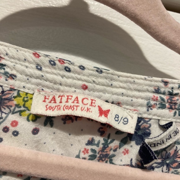 Fatface white floral longsleeve blouse girls age 8-9 years - Picture 3 of 3